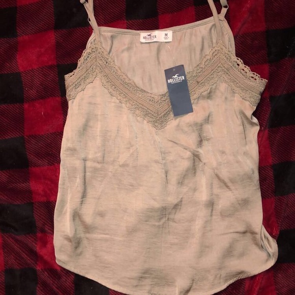 Hollister Top - Picture 1 of 2